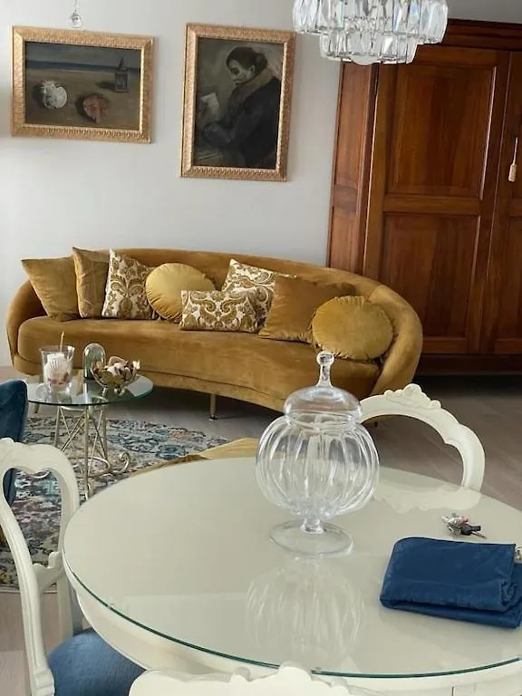 Appartement Casa Milena Elegante Dimora Con Piscina Privata à Albissola Marina